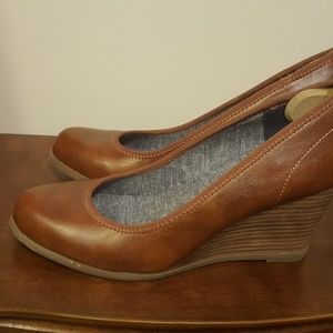 Ladies wedge NEW!